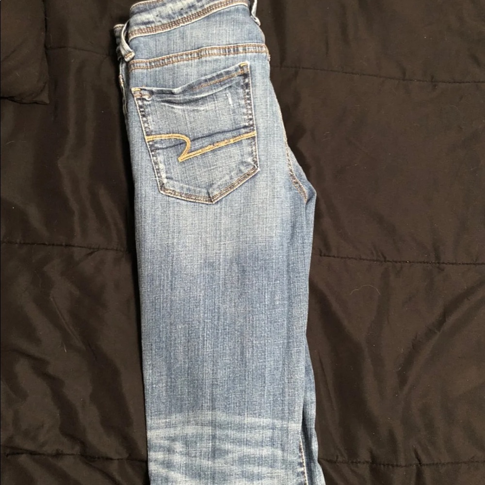 American Eagle Light wash Skinny jeans